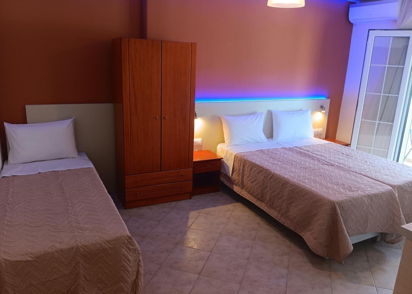 Oasis Blue Inn Leptokarya  Dış mekan fotoğraf